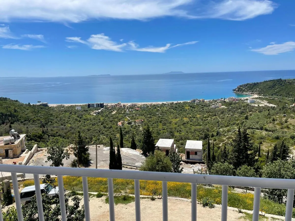 Hotel Persephone à Himarë Maison d'hôtes